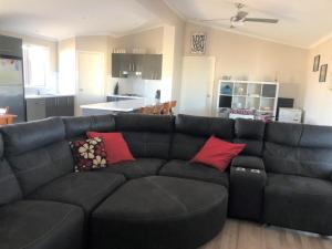 Livnthadream - Point Turton