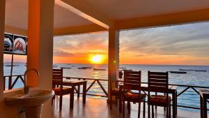 Double A Nungwi Beach Hotel