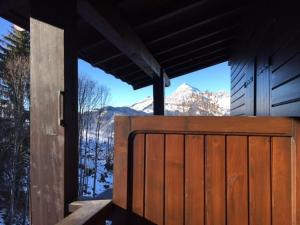 Appartement rénové 4 pers., pied des pistes, parking - FR-1-733-31