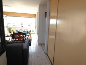 Appartement 2 pièces cabine refait à neuf avec tout confort, Wi-Fi, proche plage - FR-1-307-240
