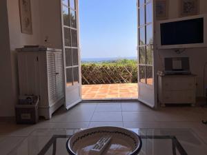 Maisons de vacances Mas 3 chambres avec piscine, clim, Wi-Fi et tennis - FR-1-726-29 : photos des chambres