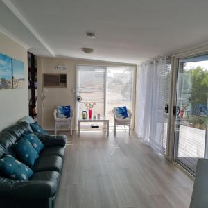 Dream View - James Well