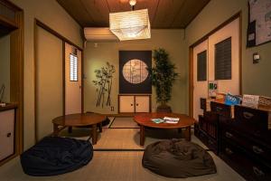 Wabi Sabi Hostel - Хостелы, Токио