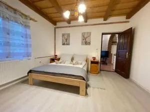 Fügefa Apartman - Marcali