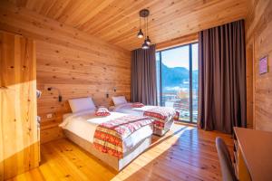 Incredibly cozy six-person villa with a private yard, mountain views, kitchen, bath and living room Svaneti Countryside 2