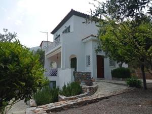 NOSTALGIA HOUSE