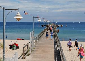Appartementhaus mit Balkon im Ostseebad Göhren VM