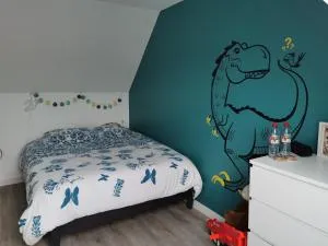 House next to the circuit - Spay