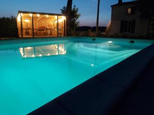 Sejours a la ferme Ravissant studio a la ferme avec piscine : photos des chambres