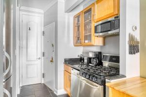 E Village 1BR w WD nr Tompkins Sq Park NYC-876