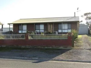 Captain's Quarters - Point Turton