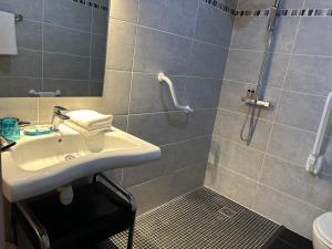Hotels Hotel Amiraute : photos des chambres