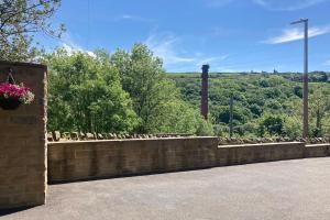 Malkin Wood Studio - 15 min walk to Holmfirth centre