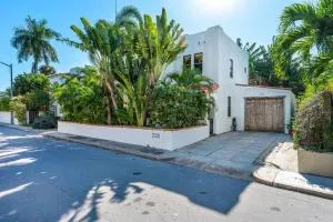 Stylish Historic Spanish Retreat Close to Beach! - Lake Worth