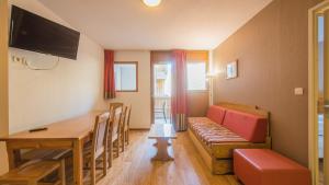 Appart'hotels Vacanceole - Les Etoiles d'Orion : Appartement 2 Chambres (8 Adultes) 