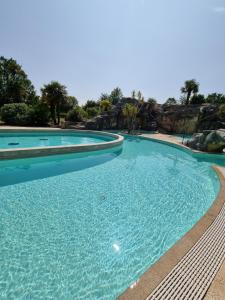 Campings Camping de l Orangerie de Lanniron Mobilhome Esprit Zen R26 : photos des chambres