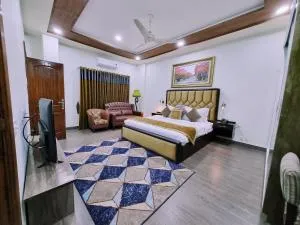 Hayyat Luxury Hotel Suites - Kot Begam