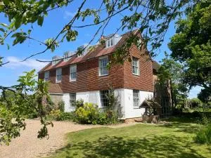 Starnash Farmhouse Holiday Home - Chiddingly