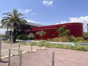 Studio climatisé avec piscine et parking à Saint-Aygulf - FR-1-226A-125