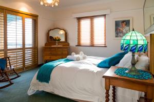 The Upper Deck at Sunny Cove