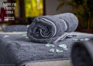 Woodland Gardens Self catering Pet Friendly Lodge