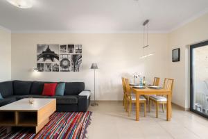 Cozy modern apartment 111 by Destination Algarve