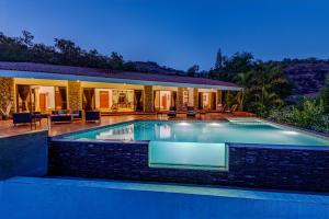 SaffronStays Shambhala Lakeside - 3BHK Villa with Infinity Pool, Lakeview Deck & Alfresco Dining