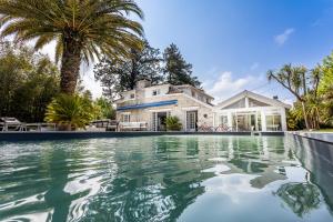 Villas Location vacances capbreton superbe villa avec jardin et piscine chauffee : photos des chambres