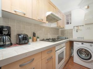Apartment Rue de la Pompe by Interhome