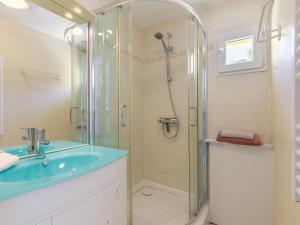 Maisons de vacances Holiday Home Les Oliviers by Interhome : photos des chambres