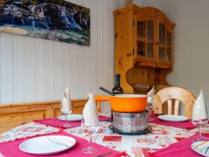 Apartment Diana E2 by Interhome