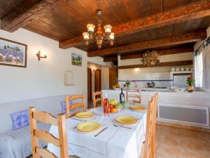 Apartment Campagne les Oliviers by Interhome