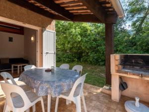 Maisons de vacances Holiday Home La Pinede - SAG171 by Interhome : photos des chambres