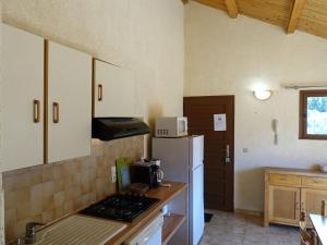 Apartment Residence Cabanaccia 3 Pieces 4 Pers by Interhome