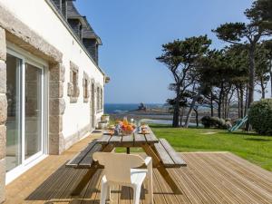 Holiday Home Saint Gonvel - LDZ103 by Interhome