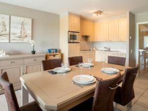 Apartment Lautrec 304 with balcony by Interhome