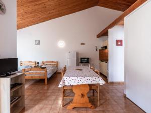 Maisons de vacances Holiday Home La Pinede - SAG170 by Interhome : photos des chambres