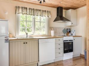 Holiday Home Lunnekullen by Interhome