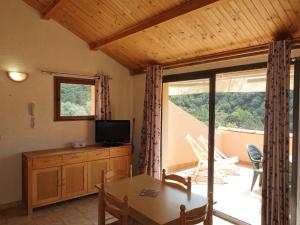 Apartment Residence Cabanaccia 3 Pieces 6 Pers-2 by Interhome