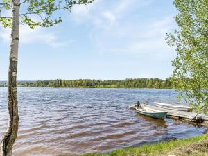 Chalet Löaborn by Interhome