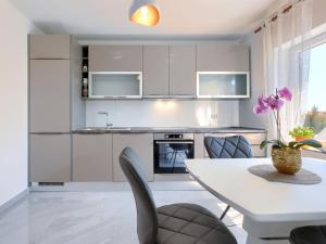 Apartment Muki-2 by Interhome
