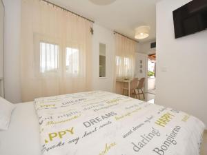 Apartment Matanovi Dvori-1 by Interhome