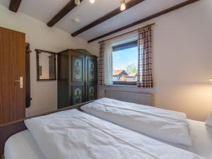 Apartment Am Hohen Bogen-61 by Interhome