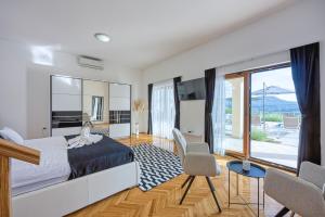 Holiday Apartment Aida with Private Pool 