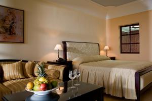 Junior Suite room in Maison Des Lys - Luxury Suites