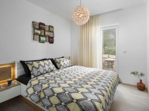 Villa with pool surrounded by woods in Labin 
