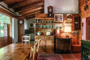 Casa al Fiume by Quokka 360 - House by the River in the Verzasca Valley