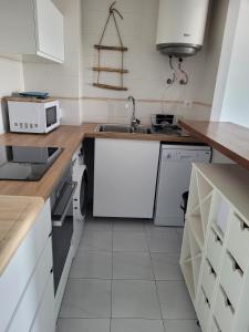 Jardins III B 2 - Piso con vista al mar y piscina