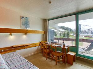 Studio Chavière 116 by Interhome