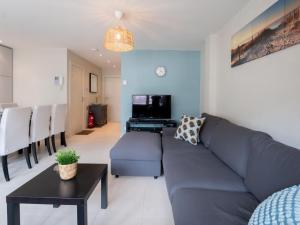 Apartment Andrei with parking in the house by Interhome